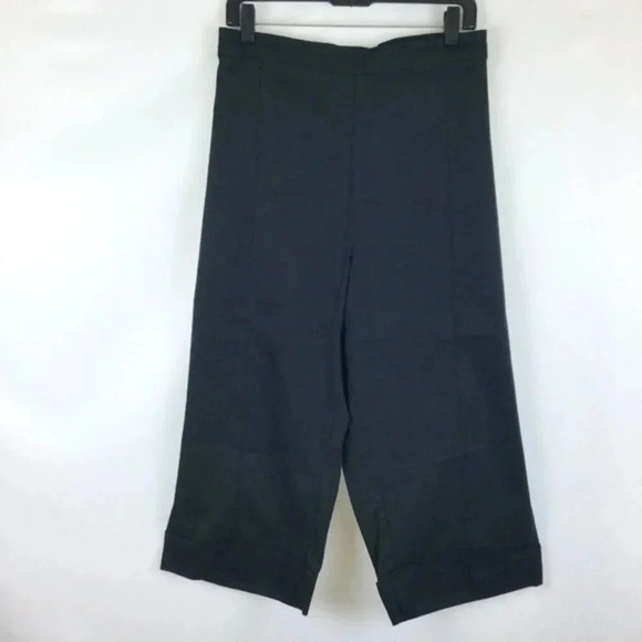 NWT Black Capris Pull On Elastic Waist Cuffed 24W - Picture 4 of 7